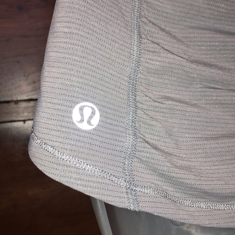 Lululemon Runner Up Tank - Picture 6 of 6